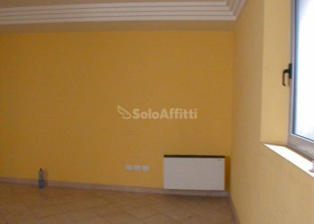 Foto 3 - Office Nolfi
91, Fano - photo 3