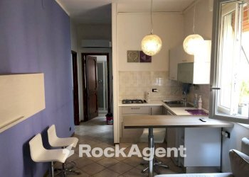 Cucina - Bilocale piazza Martiri del 7 Luglio, Reggio nell'Emilia - foto 1