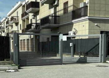 Facciata - Trilocale via Manfredonia, 90, Foggia - foto 2