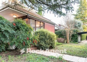 Giardino - Villa via Eraclea, 4, Padova (zona Mandria) - foto 2