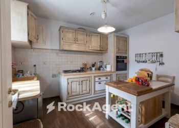 Cucina - Casa indipendente via della Quercia, 90a, Massarosa - foto 1