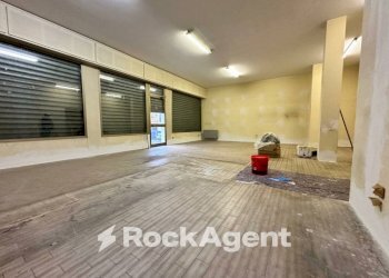 Magazzino - Negozio via Roma, 121, Pianiga - foto 1