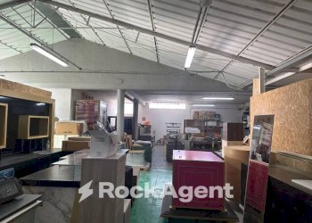 Interno non residenziale - Capannone via Valle Sbraccia, 36, Cappelle sul Tavo - foto 19