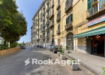 Zona - Four-room apartment corso Vittorio Emanuele, Napoli (neighborhood Chiaia) - photo 17