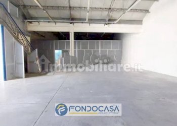 Foto 6 - Warehouse via toscanini
 
16, Sant'Antimo - photo 6