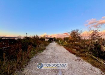 Foto 15 - Capannone via scarano
 
s n c, Capua - foto 15