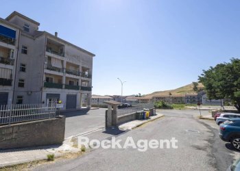 Zona - Quadrilocale via Monsignor Armando Fares, 21, Catanzaro - foto 23