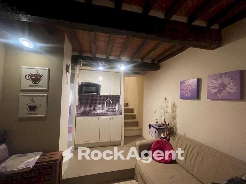 Salone - Rustic via Firenze, 3, Semproniano - photo 1