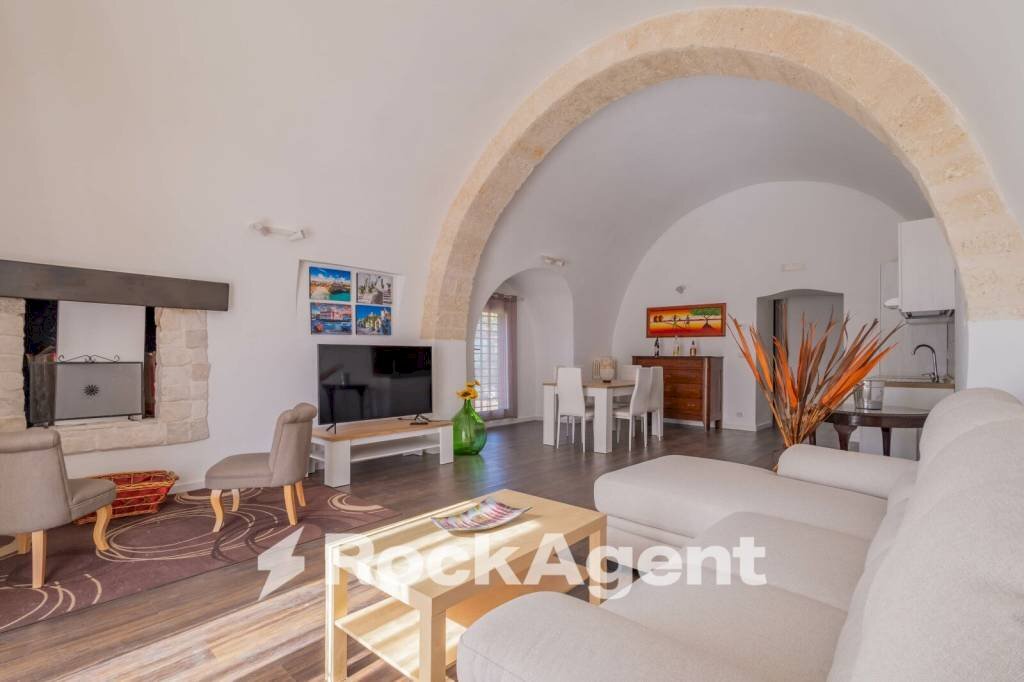 Salone - Two-room apartment strada Crocifisso, 6, Bari - photo 2