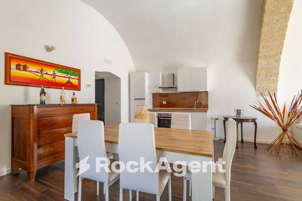 Salone - Two-room apartment strada Crocifisso, 6, Bari - photo 3