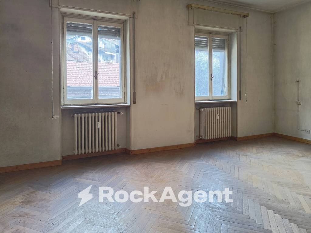 Camera da letto - Apartment via Roma, 115, Coggiola - photo 1