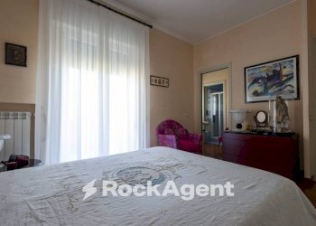 Camera da letto - Quadrilocale viale Tommaso Campanella, 90, Catanzaro - foto 20