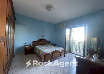 Camera da letto - Quadrilocale via Publio Virgilio Marone 10, Poggiomarino - foto 23