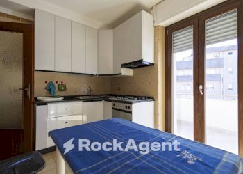 Cucina - Appartamento via Michele Torcia, 8, Catanzaro - foto 18