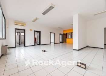 Ufficio - Ufficio via F. Petrarca, 37, Piove di Sacco - foto 2