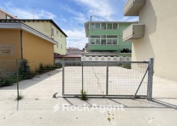 Zona - Negozio via Cavour, 92, Alba Adriatica - foto 18