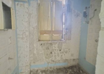 Stanza non arredata - Stabile - Palazzo via Santissimi Martiri, 67, Sant'Egidio del Monte Albino - foto 9