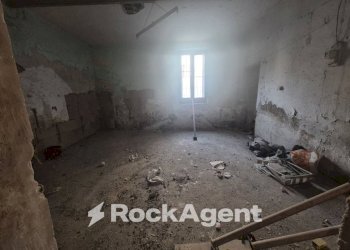 Magazzino - Stabile - Palazzo via Santissimi Martiri, 67, Sant'Egidio del Monte Albino - foto 13