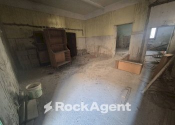 Magazzino - Stabile - Palazzo via Santissimi Martiri, 67, Sant'Egidio del Monte Albino - foto 24