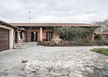 Facciata - Villa via Matteotti, 20, Sartirana Lomellina - foto 1