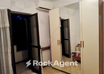 Magazzino - Two-room apartment viale Europa, Siderno - photo 5