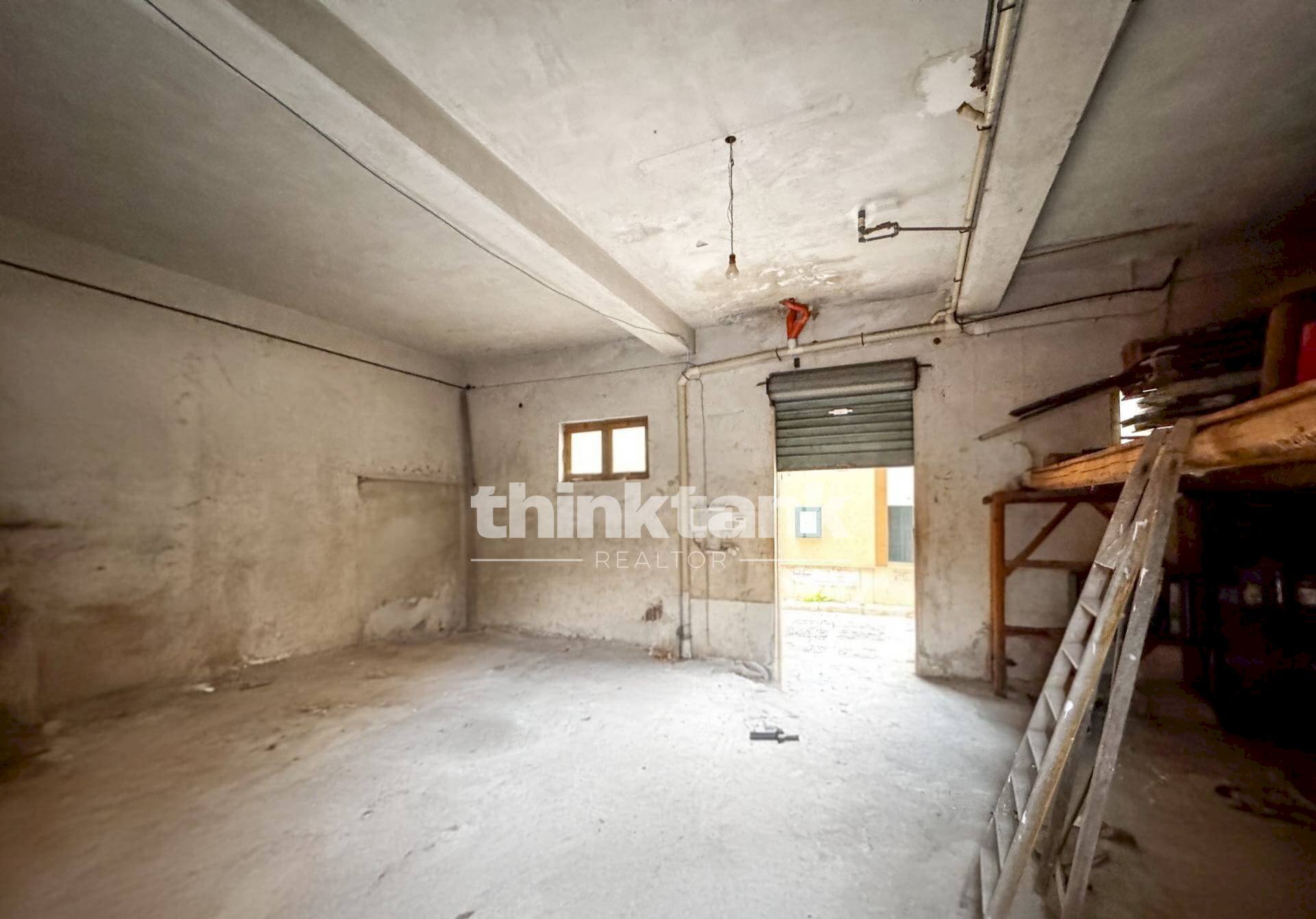 Foto 2 - Magazzino Via Michelangelo Buonarroti
 
5, Pachino - foto 2