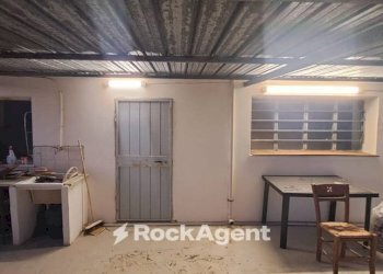 Cantina - Four-room apartment via Amalfi, 3, Mazara del Vallo - photo 24