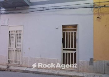 Facciata - Four-room apartment via Amalfi, 3, Mazara del Vallo - photo 29