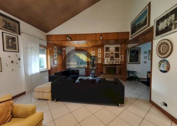 Foto 23 - Villa Via Pecile
 
18, Tivoli - photo 23