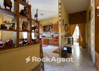 Ingresso - Trilocale via Antonio Masciari, 7, Catanzaro - foto 10