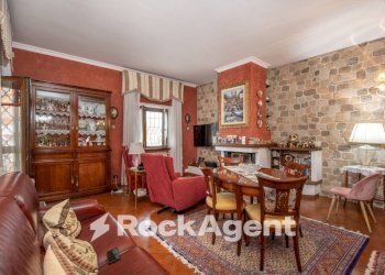 Salone - Villa via Aristide Faccioli, 173, Roma - foto 2