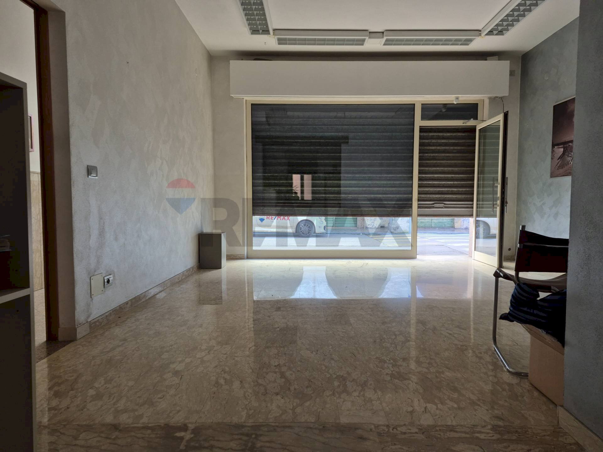 Stanza vuota - Negozio VIA MAZZINI
 
69, Asola - foto 3