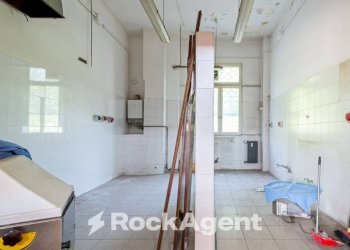 Interno non residenziale - Negozio via San Pedrino, 11, Vignate - foto 8