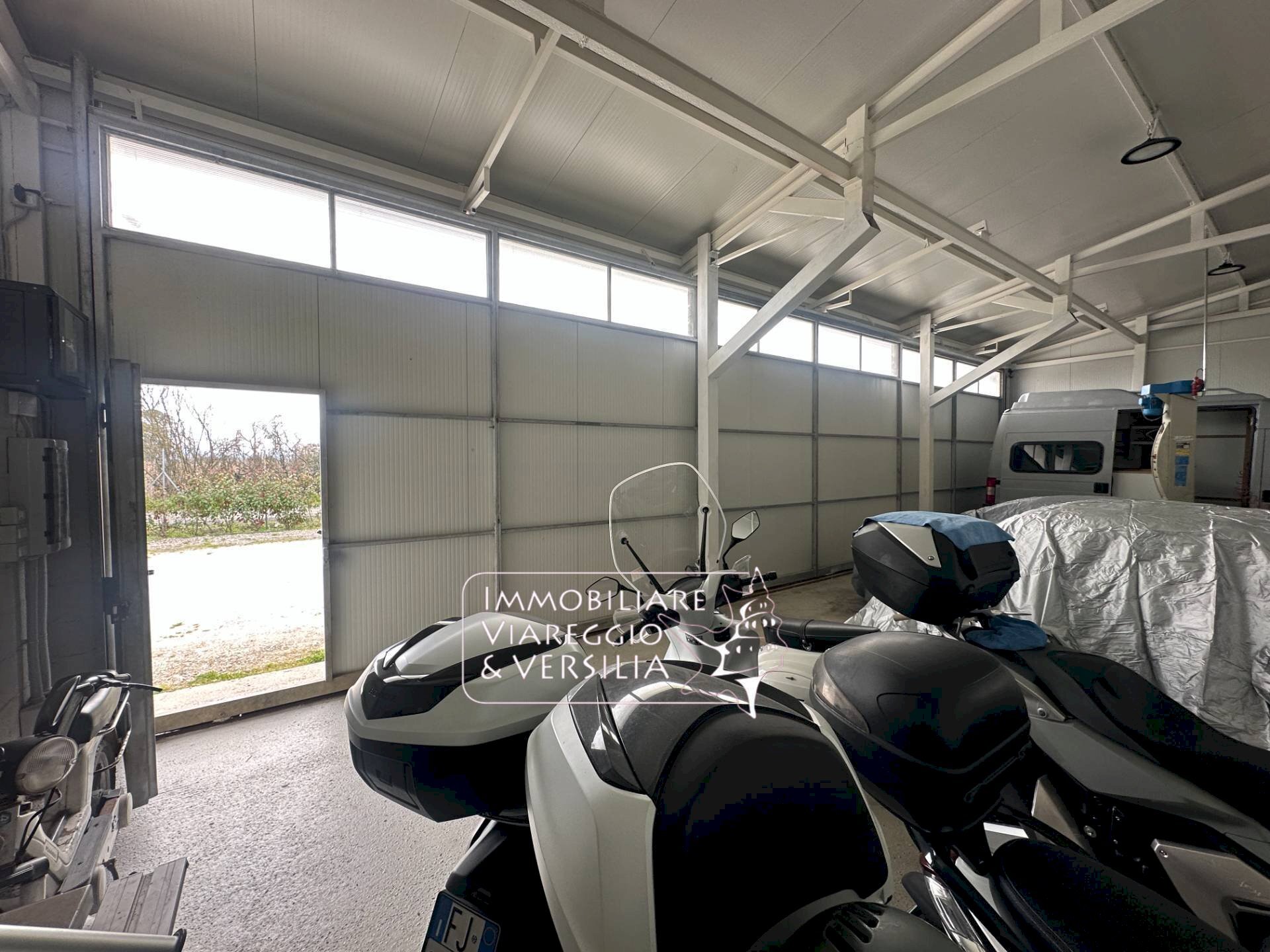 Foto 3 - Magazzino via del Guado, Massarosa - foto 3