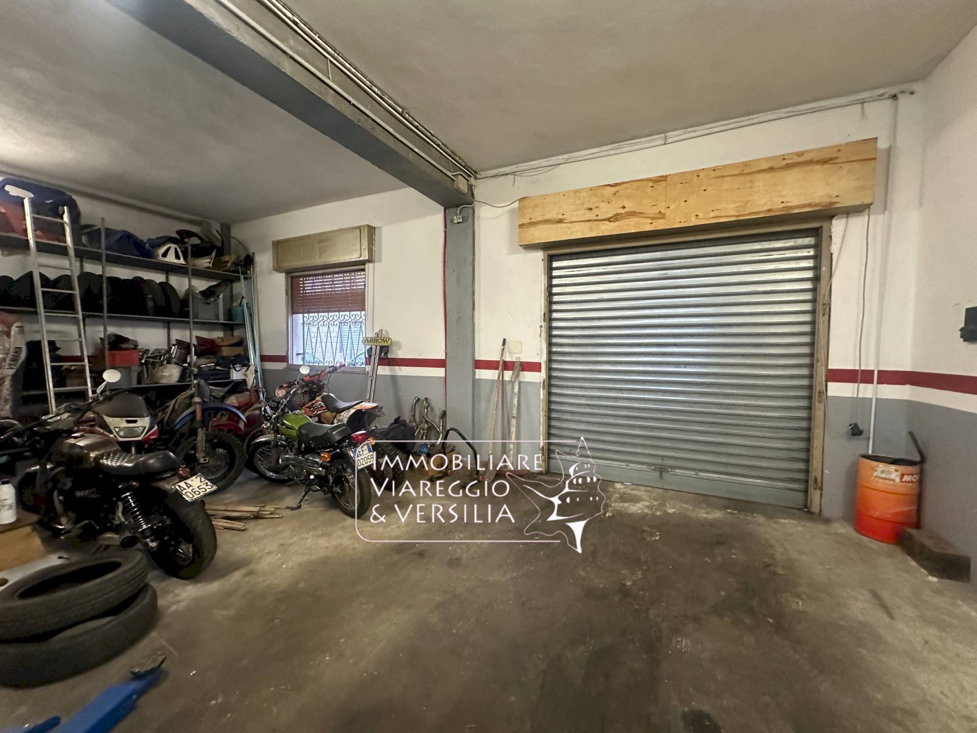 Foto 1 - Magazzino via fratelli Cervi
 
20, Viareggio - foto 1