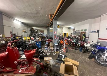 Foto 4 - Magazzino via fratelli Cervi
 
20, Viareggio - foto 4