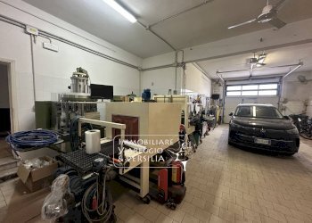 Foto 8 - Warehouse via Puccini
 
280, Viareggio - photo 8