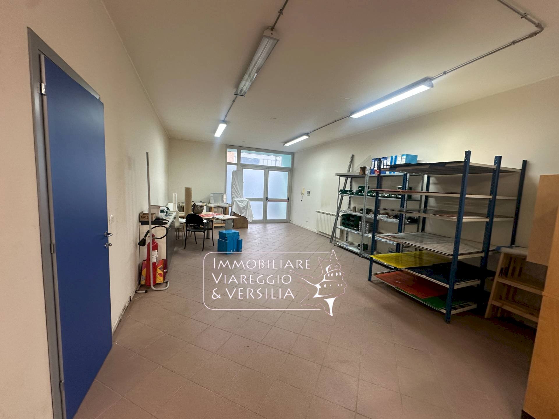 Foto 2 - Magazzino via Virgilio
100, Viareggio - foto 2