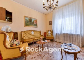 Salone - Quadrilocale via Roma, 25, Poggiomarino - foto 5