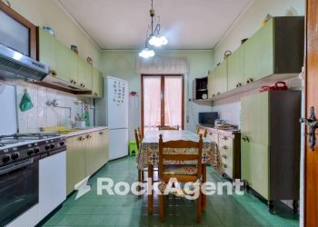 Cucina - Quadrilocale via Roma, 25, Poggiomarino - foto 10