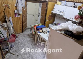 Cantina - Casa indipendente via Giacomo Leopardi, 36, Gioiosa Ionica - foto 4