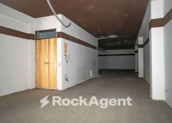 Magazzino - Magazzino via Spinazzola, 25, Gravina in Puglia - foto 8