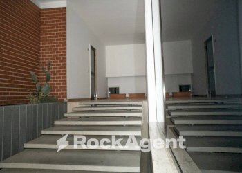 Interno palazzo - Magazzino via Spinazzola, 25, Gravina in Puglia - foto 12