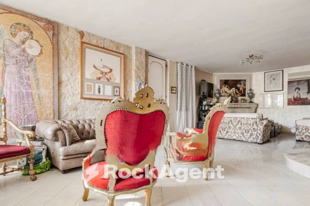 Salone - Four-room apartment strada Comunale Marrone, Capurso - photo 3