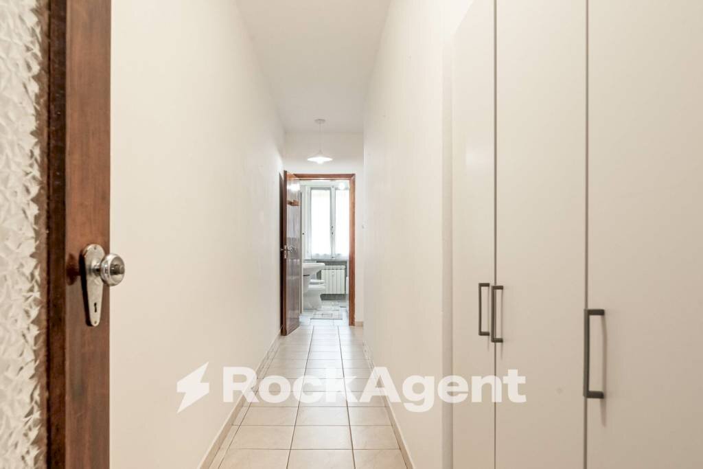 Corridoio - Three-room apartment via Giovanni Battista Viotti, 4, Padova - photo 1