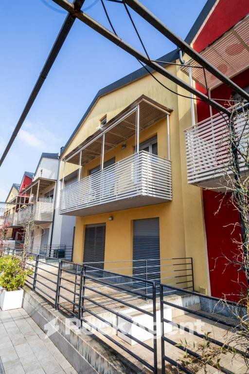 Facciata - Apartment via Eva Mameli Calvino, Pavia - photo 3