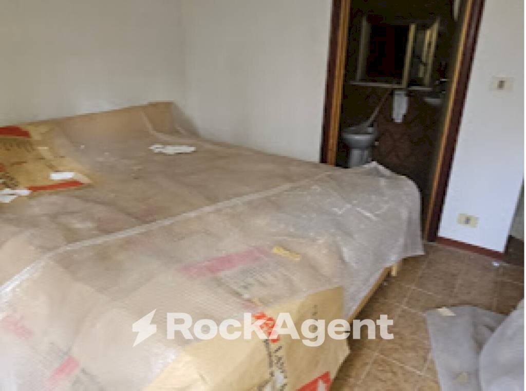 Stanza non arredata - Two-room apartment Ninfo VV, Serra San Bruno - photo 1