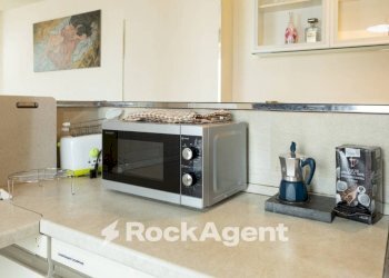 Salone - Trilocale piazza Giacomo Matteotti, 40, Livorno - foto 14