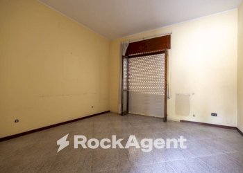 Camera da letto - Trilocale via Aquileia, 39, Catanzaro - foto 11