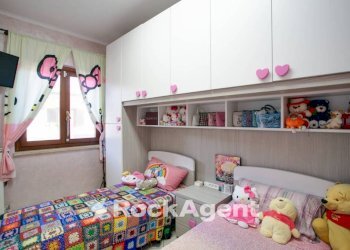 Camera da letto - Trilocale via Lino Liviabella, 99, Roma - foto 13